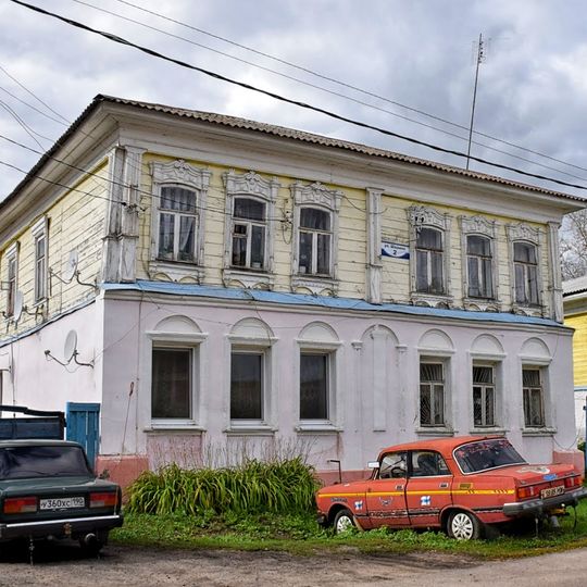 Дом купца В. И. Школова