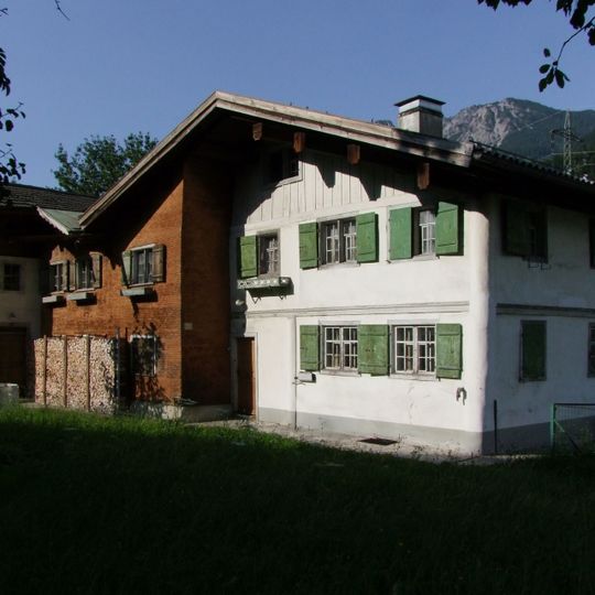 Vandans Doppelwohnhaus Bahnhofstr 8