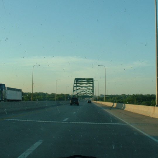 Abraham Lincoln Memorial Bridge