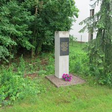 Pomník rudoarmějce v Týnišťské ulici v Třebechovicích pod Orebem