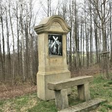 Kaplička IV. zastavení křížové cesty u Lobendavy