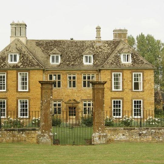 Arlescote House