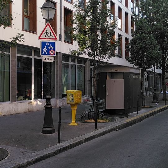 Fernande Wajbrot 6 ans et Michel Wajbrot 10 ans , Lazare Szajnbuks 11 ans