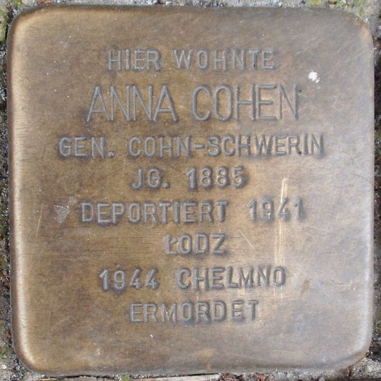 Stolperstein en memoria de Anna Cohen