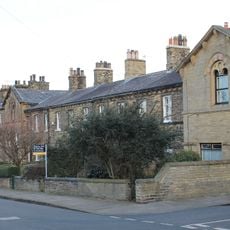 27-61, Albert Road
