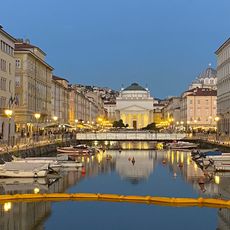 Canale ponterosso trieste