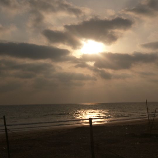 Sandspit Beach