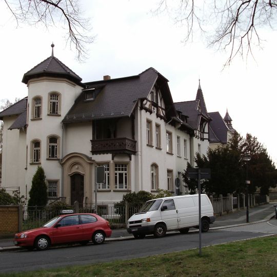 Doppelwohnhaus Lutherplatz 4; 6