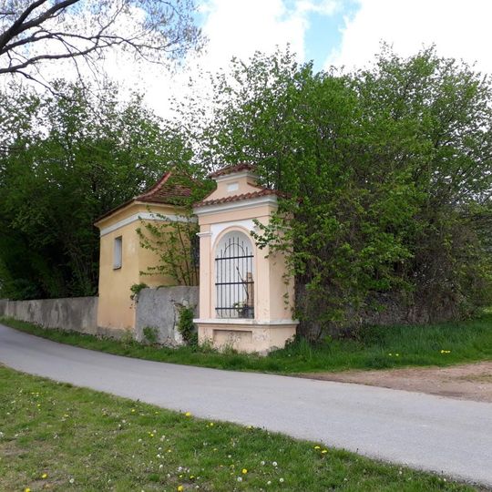 Kaplička na okraji Bílé Hůrky