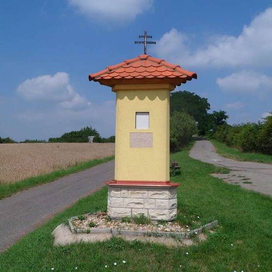 Boží muka severně od Boleradic