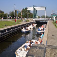 Betonnen werken tussen Fort Hinderdam en Fort Kijkuit te Hinderham