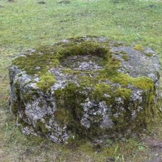 Mosėdžio I akmuo su dubeniu