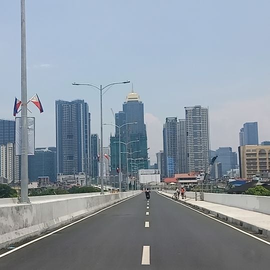 Santa Monica–Lawton Bridge