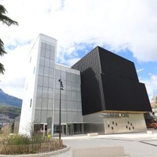 Cosmocité Science Center