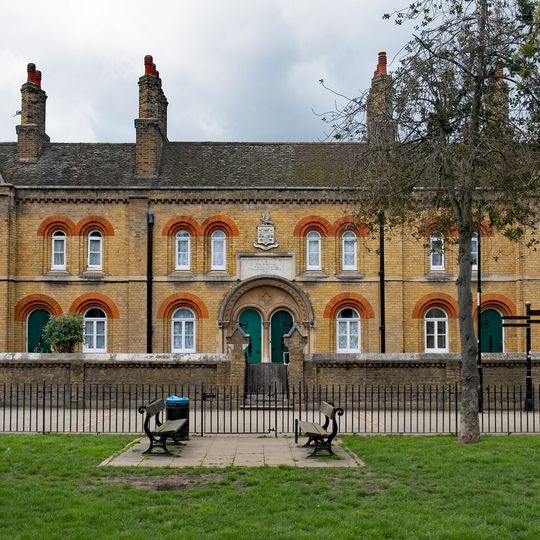 Thackeray's Almshouses