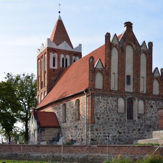 Zespół kościoła Św. Apostołów Piotra i Pawła