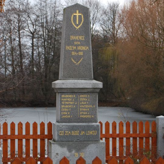 Pomník padlým v Drahenicích