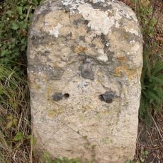 Milestone, Ermin Street; 70m E jcn Vicarage Lane in front No 89