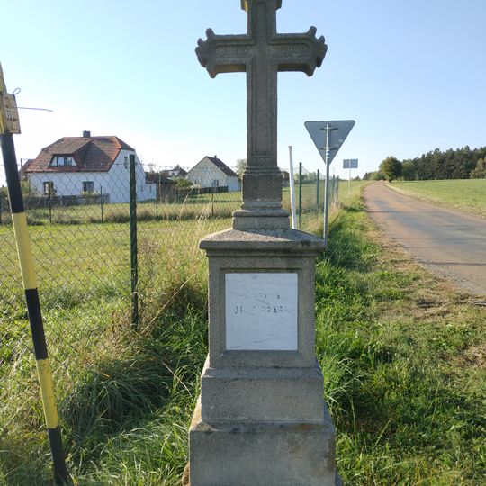 Kříž nad Kříší západně od Břas