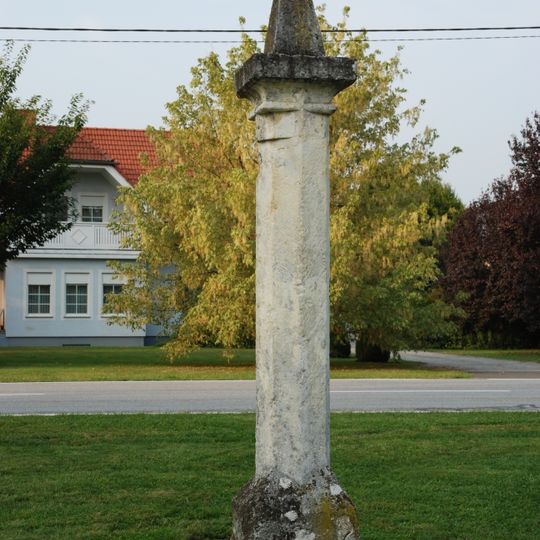 Pranger Lichendorf, Straß