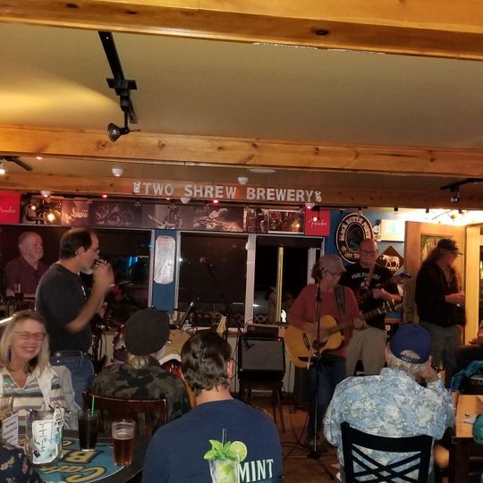 Yachats Underground Pub & Grub