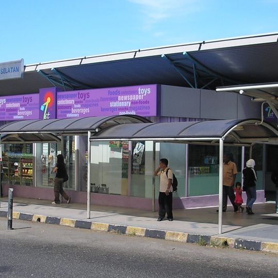 Bandar Tasik Selatan station