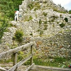 Radegg castle ruins