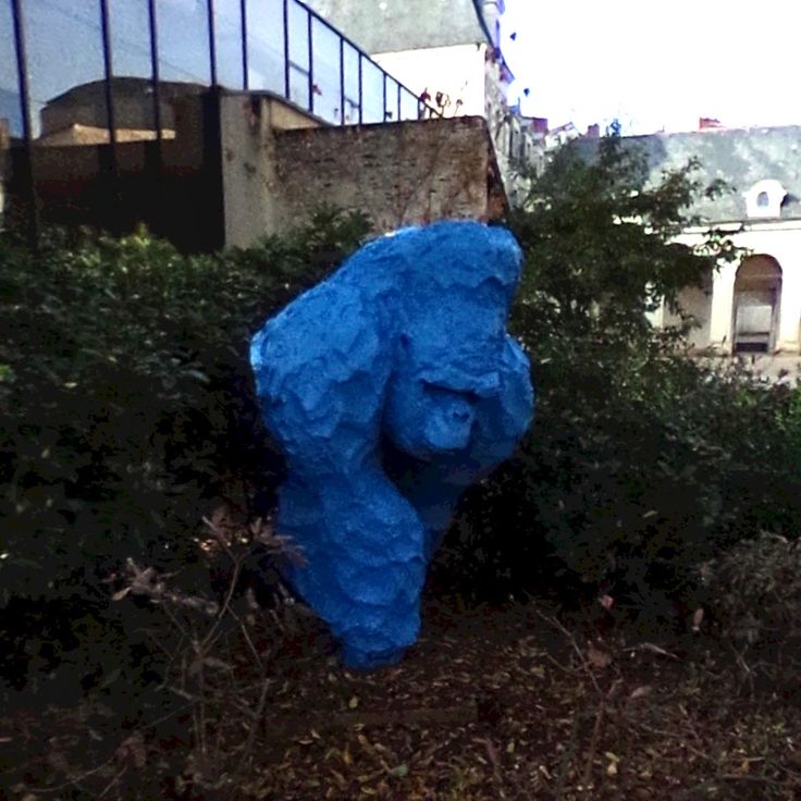 Gorilla Monumental