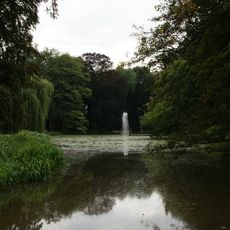 Vaeshartelt Castle: historical park and garden landscaping
