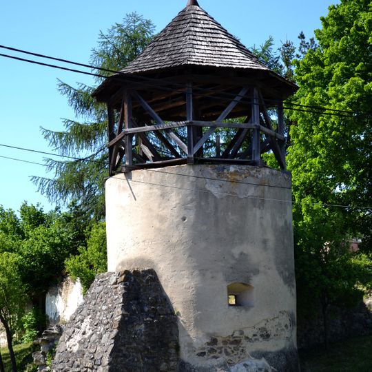 Ruina opevneného kostola, bašta