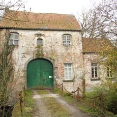Sars-la-Bruyère Castle