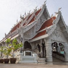 Wat Ming Mueang
