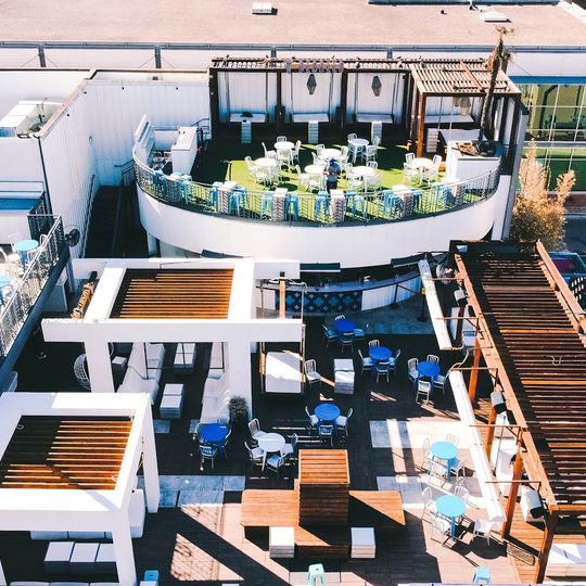 77° Rooftop Patio Bar