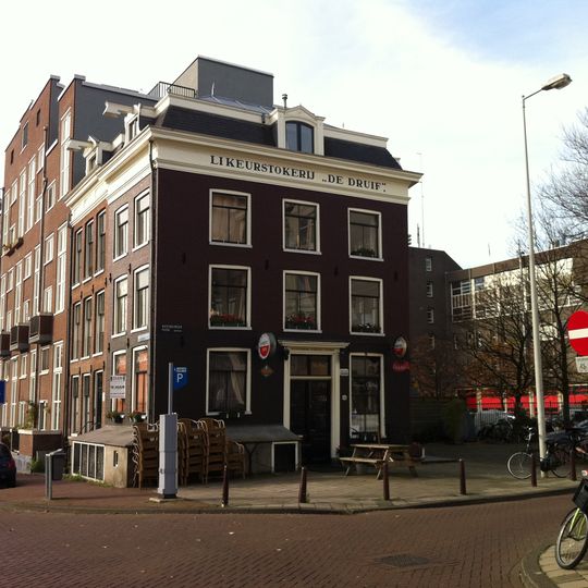 Hoekhuis, dak en daklijst, oplopend pothuis