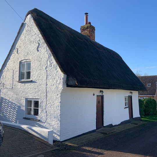 6 And 8, Hardwick Lane