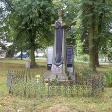 Pomník padlým v Tymákově