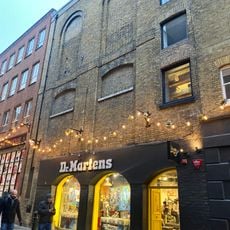 17 And 19, Neal Street Wc2