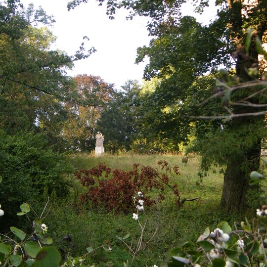 Park pałacowy w Niemodlinie