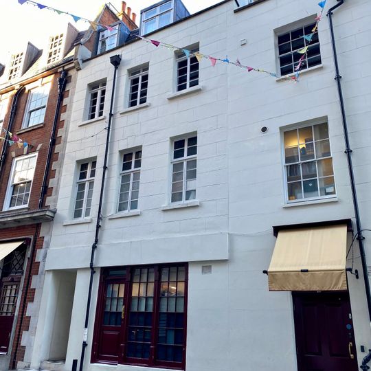 20, Shepherd Street W1