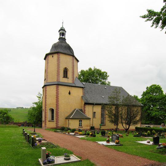 Einzeldenkmale der Sachgesamtheit Dorfkirche und Kirchhof Zschocken: Kirche, Kirchtorhaus und Kirchhofseinfriedung Wilhelm-Zierold-Weg -