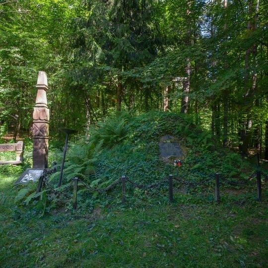 January Uprising insurgents grave in Batorz