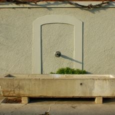 Brunnen Altes Oberbottigenschulhaus 1848