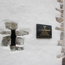 Pamětní deska Jana Pernikáře v Horní Cerekvi