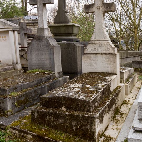 Grave of Godart-Leroy