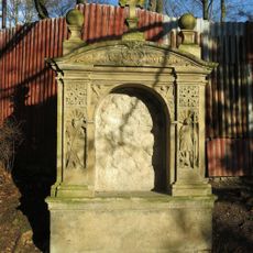 Kaplička V. zastavení cesty Sedmi bolestí Panny Marie v Klášterci nad Ohří