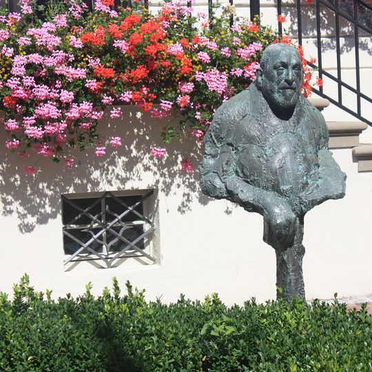 Portraitstele Hans Purrmann