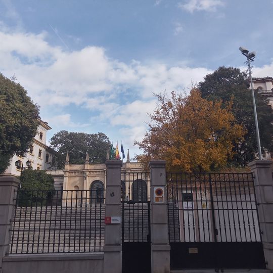 Colegio Mayor Universitario Isabel la Católica