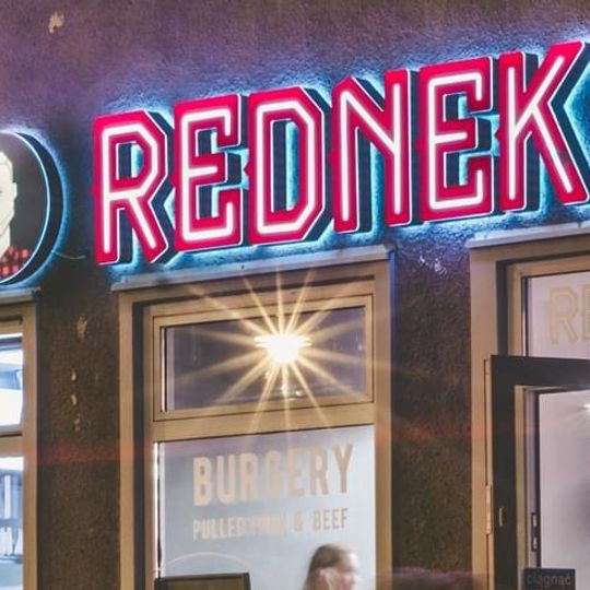 REDNEK Burger Stare Miasto