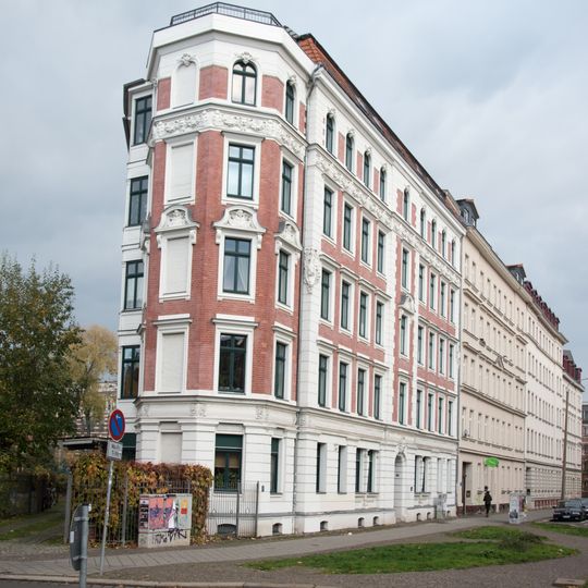 Mietshaus Industriestraße 40