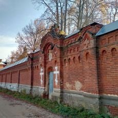 Стена (посёлок имени Ленина)